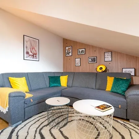 Tatrystay Cactus Cozy Tatry View Appartamento