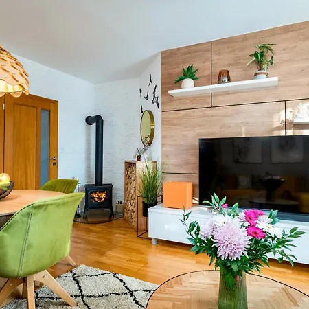 아파트 Tatrystay Cactus Cozy Tatry View *