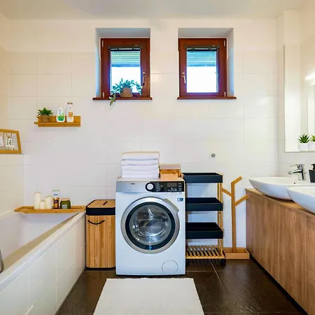 Tatrystay Cactus Cozy Tatry View 韦尔卡鲁穆尼卡